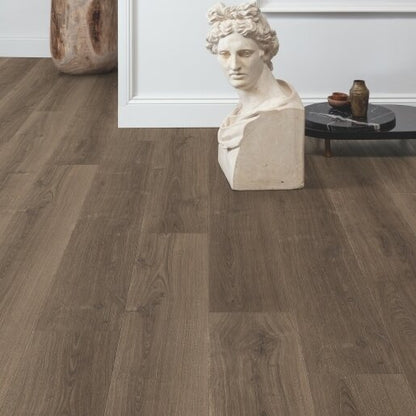Ламиниран паркет Дъб кафяв, изчеткан 4766 Quick Step