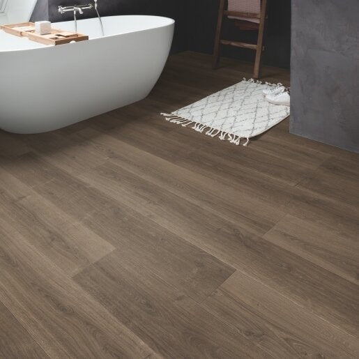 Ламиниран паркет Дъб кафяв, изчеткан 4766 Quick Step